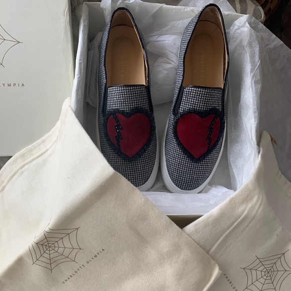 Charlotte Olympia Broken Heart Alex
Slip-On Sneakers💔 - Picture 3 of 13